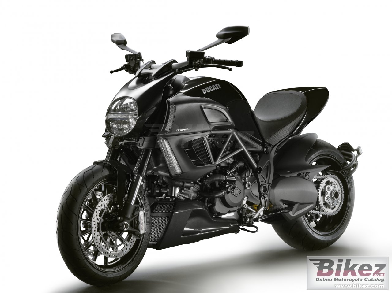 Big Ducati diavel picture and wallpaper from Bikez.com